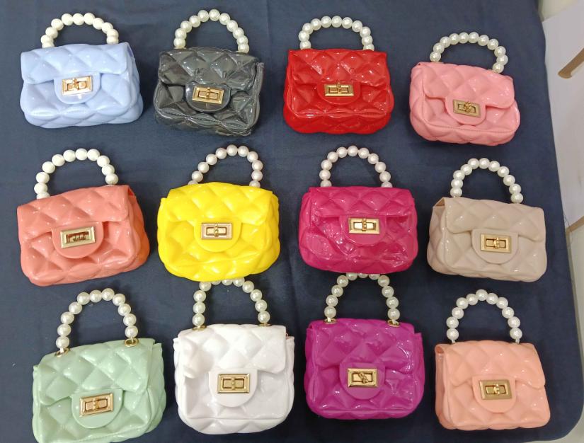 Mini Jelly Bags That Will Instantly Upgrade Your Outfit